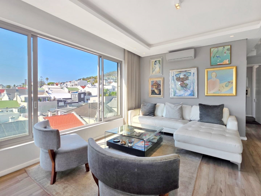 To Let 2 Bedroom Property for Rent in Green Point Western Cape